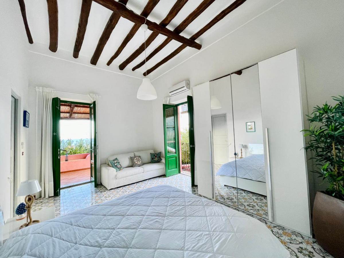 Villa Pomelia, Villa Nel Corso Di Santa Marina Salina A 50 Mt Dal Mare المظهر الخارجي الصورة