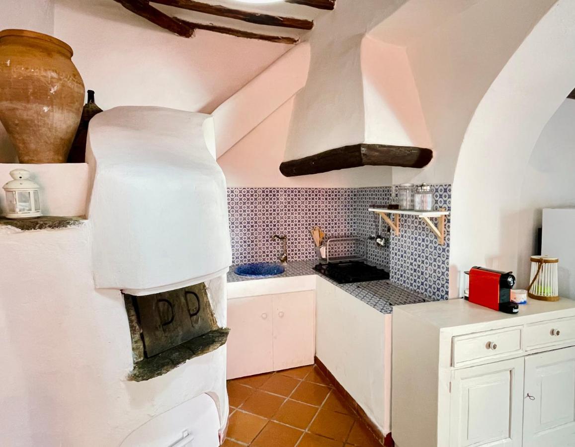 Villa Pomelia, Villa Nel Corso Di Santa Marina Salina A 50 Mt Dal Mare المظهر الخارجي الصورة